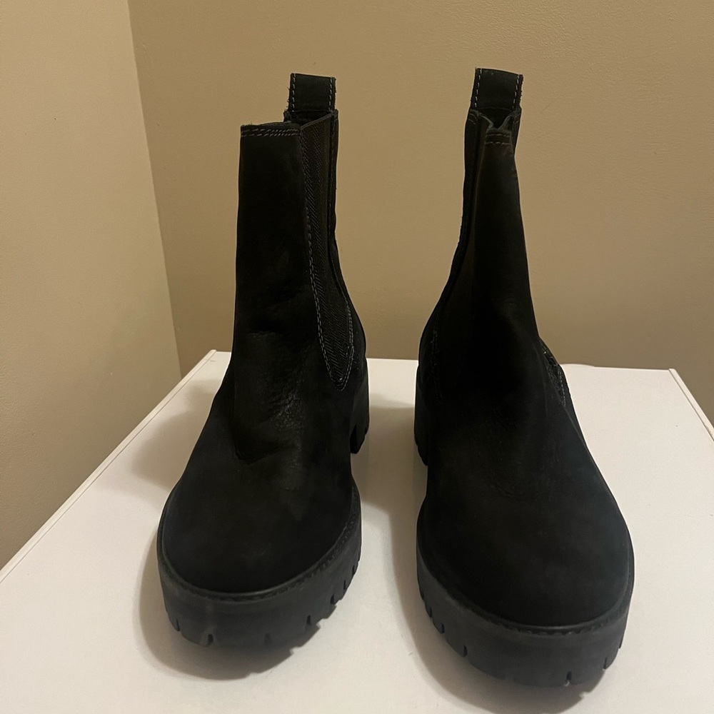NWOT Timberland Courmayeur Chelsea boot black 11m